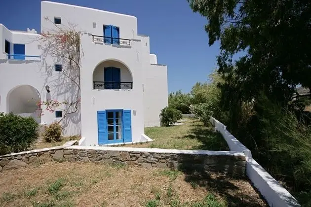 Dört Kişilik Oda, Bahçe Manzaralı