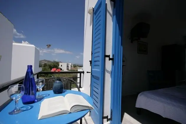 Üç Kişilik Oda