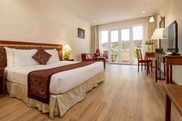 Deluxe Oda, Tepe Manzaralı