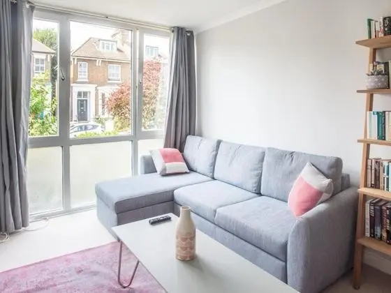 Apart Daire, 1 En Büyük (King) Boy Yatak