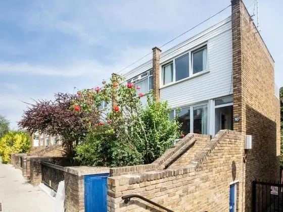 Apart Daire, 1 En Büyük (King) Boy Yatak