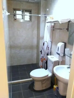 Standard Tek Büyük Yataklı Oda (201-2F)