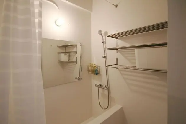 Oda, Sadece kadınlar için, Sigara İçilmez (DoaDoa)