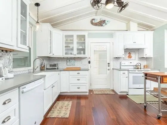 Ev, Birden Çok Yatak, Mutfak, Bahçe Manzaralı