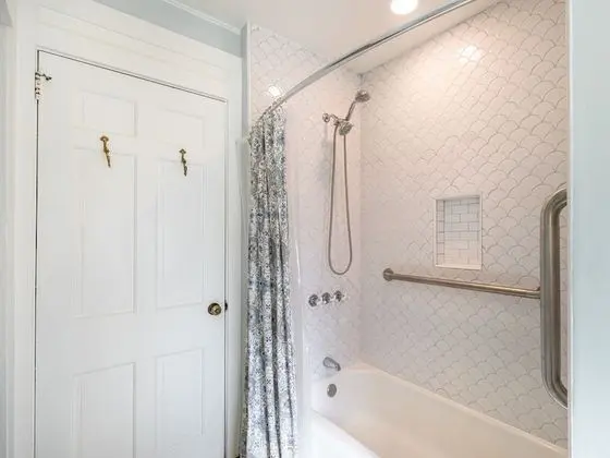 Ev, Birden Çok Yatak, Mutfak, Bahçe Manzaralı