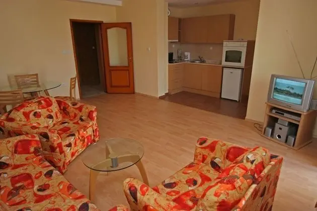 Apart Daire, 1 Yatak Odası, Küçük Mutfak