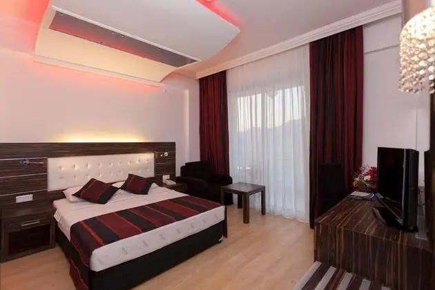 Standard Üç Kişilik Oda
