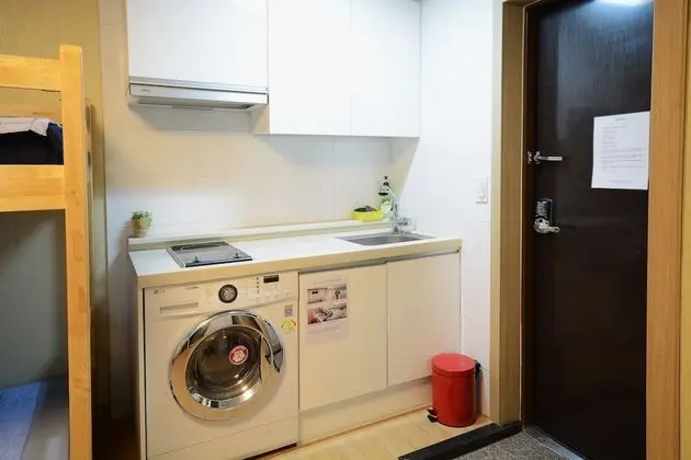 Üç Kişilik Oda