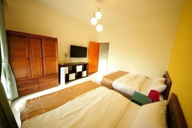 Dört Kişilik Oda, Balkon (shared)
