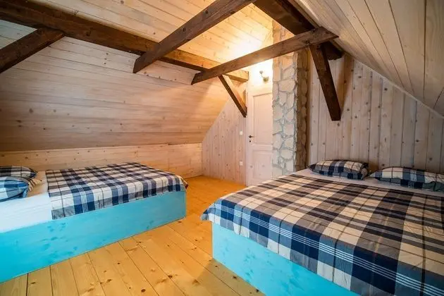 Family Ev (Two bedroom holiday home)