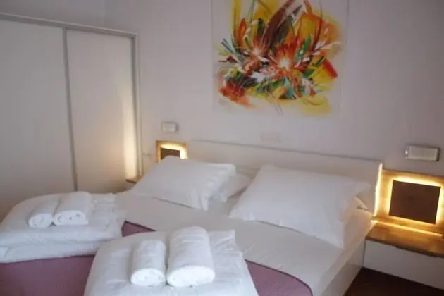 Apart Daire (Sunny Hvar 2 - with pool - A4(2+2))