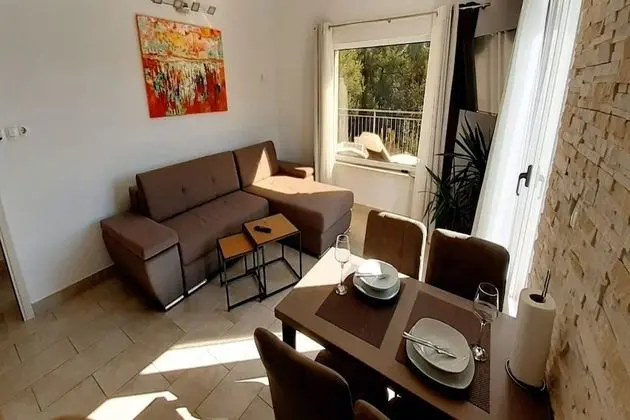 Apart Daire (Sunny Hvar 2 - with pool - A4(2+2))