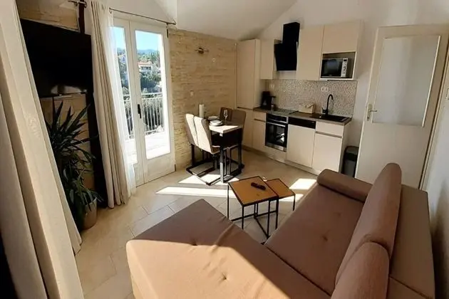 Apart Daire (Sunny Hvar 2 - with pool - A4(2+2))