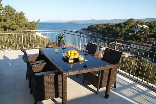 Apart Daire (Sunny Hvar 2 - with pool - A4(2+2))