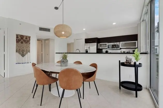 2 Bed 2 Bath Apartment