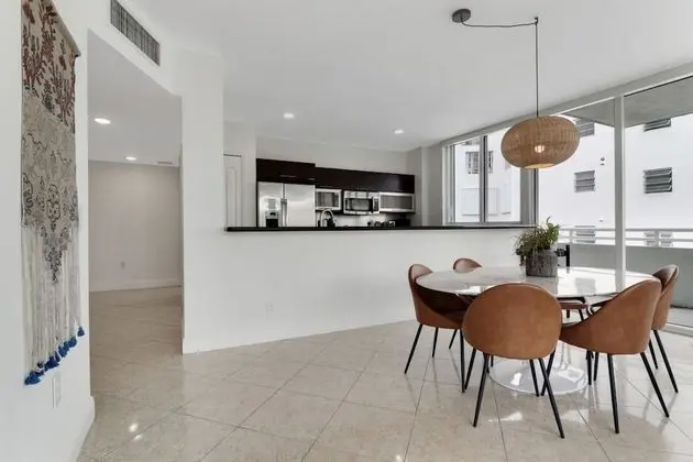 2 Bed 2 Bath Apartment