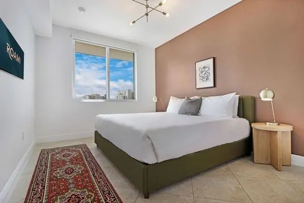 3 Bed 2 Bath Apartment