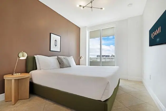 3 Bed 2 Bath Apartment