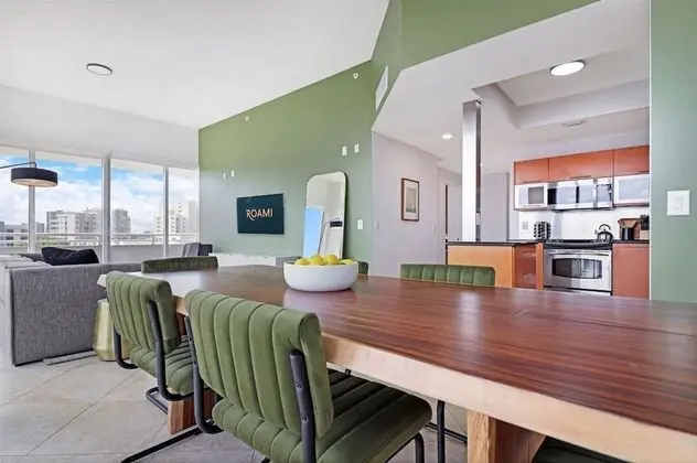 3 Bed 2 Bath Apartment