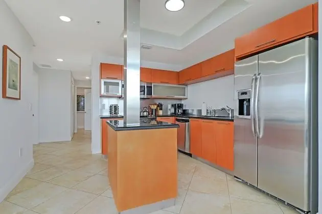 3 Bed 2 Bath Apartment