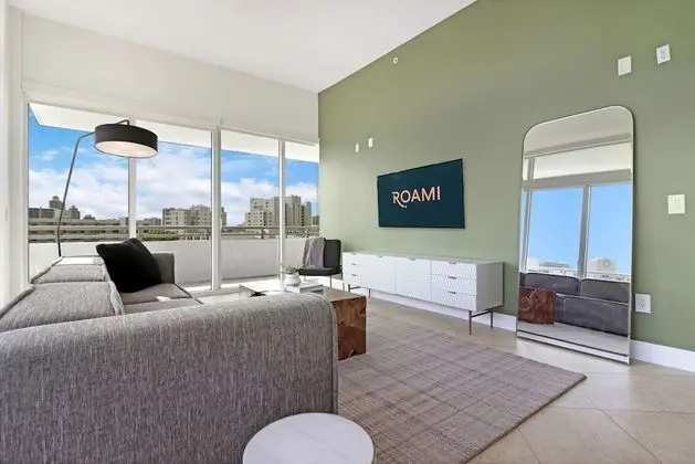 3 Bed 2 Bath Apartment