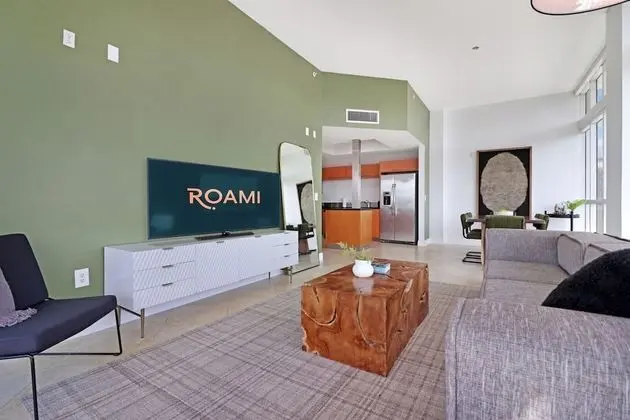 3 Bed 2 Bath Apartment