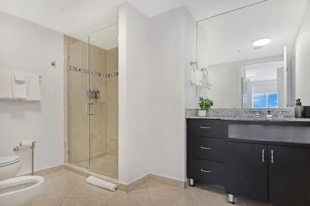 3 Bed 2 Bath Apartment
