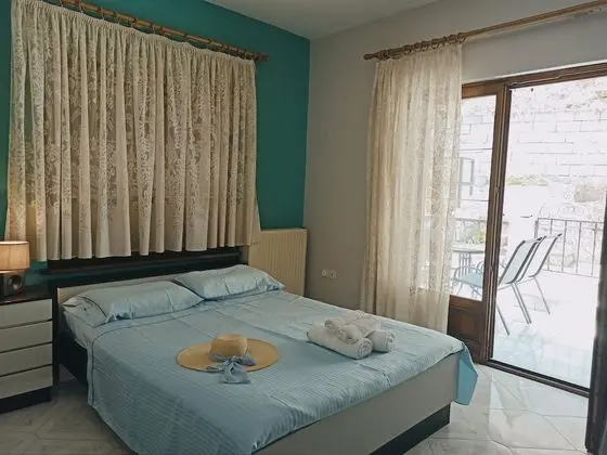 Classic Ev, Birden Çok Yatak, Marina Manzaralı