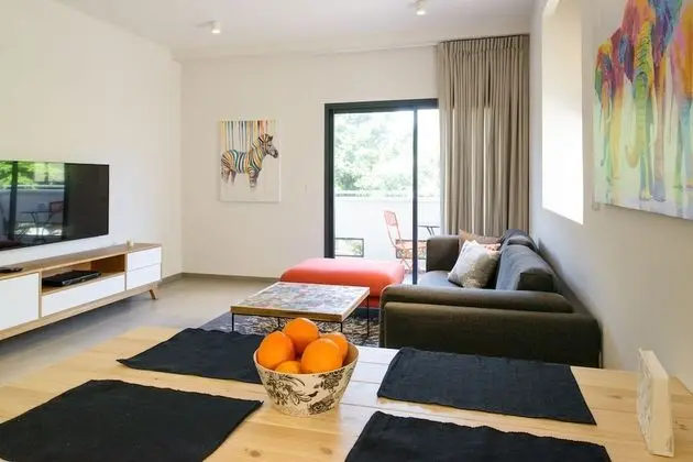 Sunny Apartments #6 - Luxury 2BR @City Center