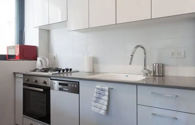 Sunny Apartments #6 - Luxury 2BR @City Center