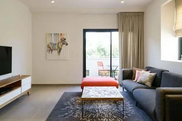 Sunny Apartments #6 - Luxury 2BR @City Center