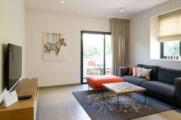 Sunny Apartments #6 - Luxury 2BR @City Center