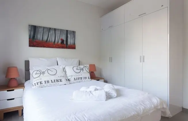 Sunny Apartments #7 - Luxury 2BR @City Center
