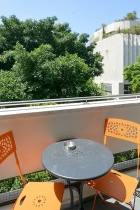 Sunny Apartments #7 - Luxury 2BR @City Center