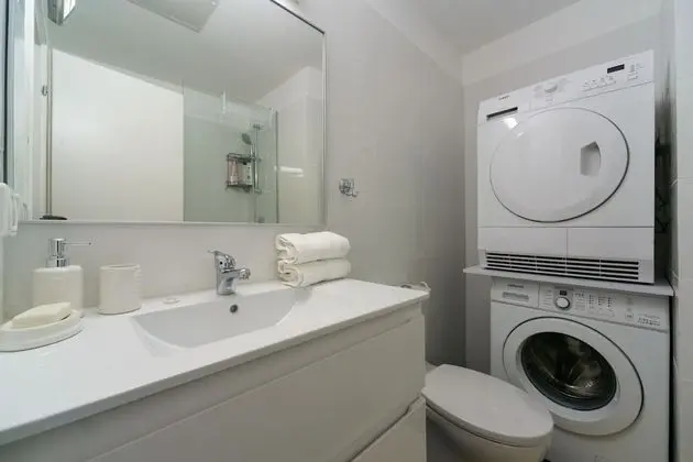 Sunny Apartments #7 - Luxury 2BR @City Center