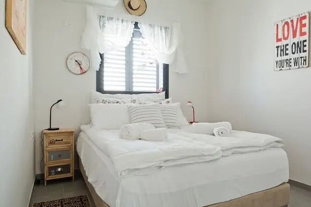 Sunny Apartments #9 - Luxury 2BR @City Center