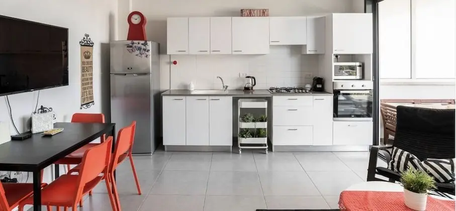 Sunny Apartments #9 - Luxury 2BR @City Center