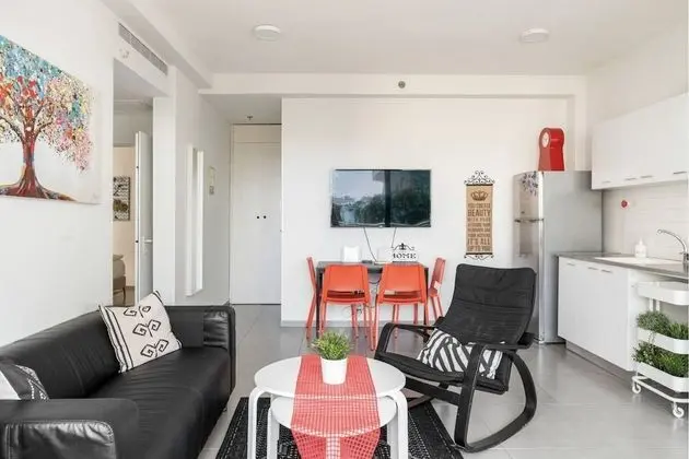 Sunny Apartments #9 - Luxury 2BR @City Center
