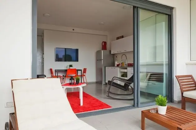 Sunny Apartments #9 - Luxury 2BR @City Center
