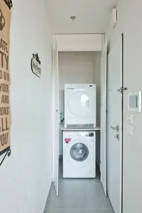 Sunny Apartments #9 - Luxury 2BR @City Center