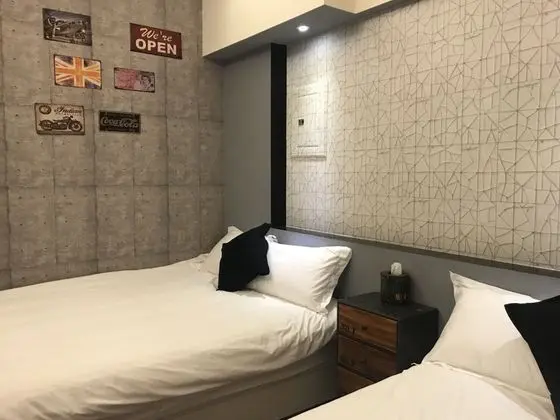 Standard Dört Kişilik Oda, Sigara İçilmez