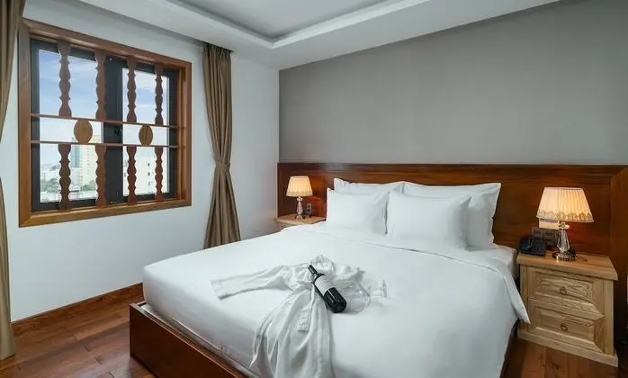 Deluxe Tek Büyük veya İki Ayrı Yataklı Oda, Şehir Manzaralı (Free cocktail for 3 min nights stay)