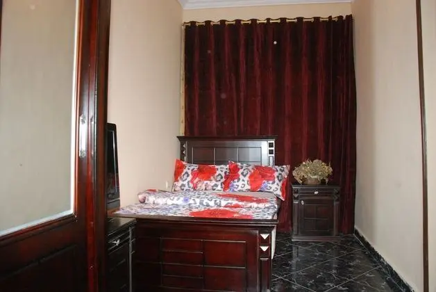 Deluxe Üç Kişilik Oda