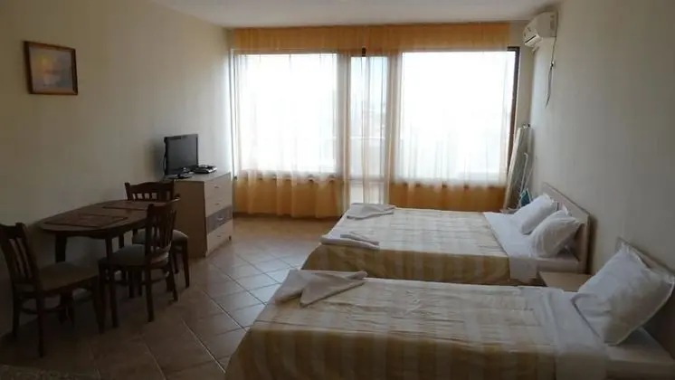 Stüdyo, Balkon