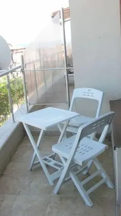 Stüdyo, Balkon