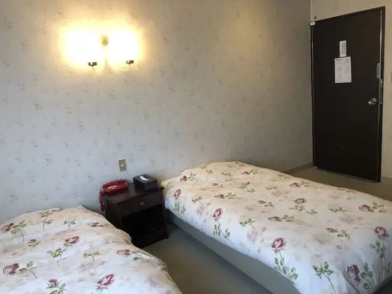 Economy İki Ayrı Yataklı Oda, Ortak Banyo