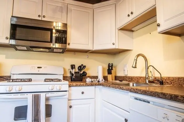 Apart Daire (Sunny Two Bed in Richmond)