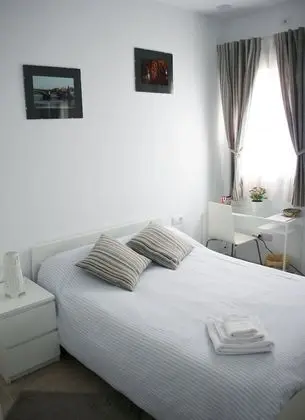 Standard Apart Daire, 6 Yatak Odası, Mutfak