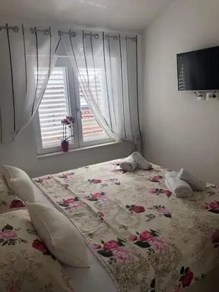 Apart Daire (One Bedroom Apartment with Terrace)