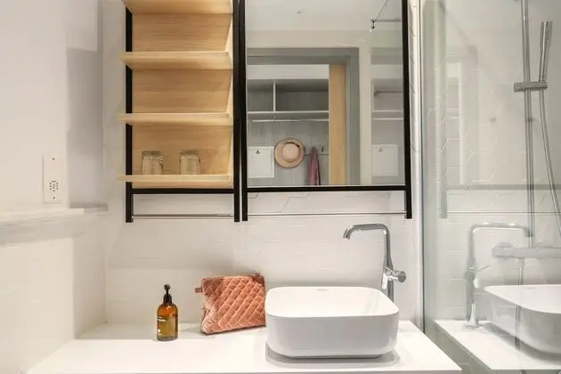 Standard Twin Side Sea View Room